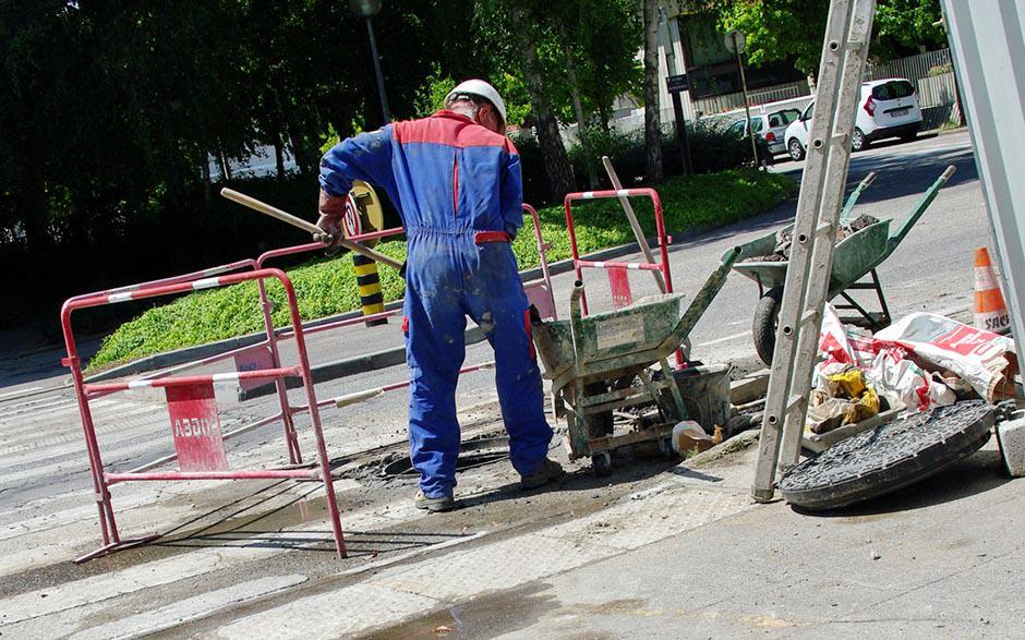 comment déboucher canalisation Bièvres